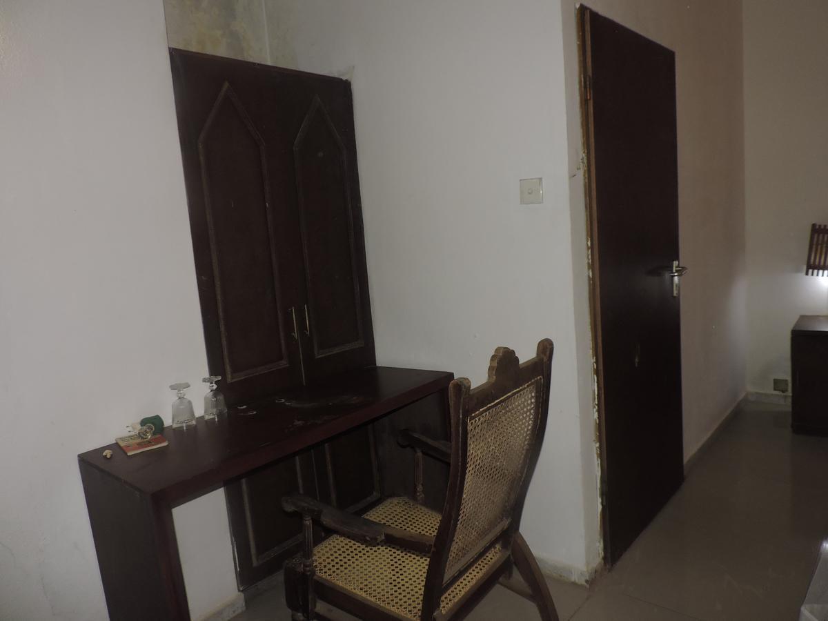 Primrose Guest House Unawatuna Exterior foto